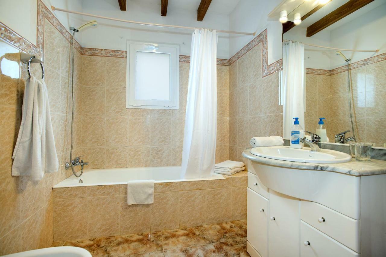 Owl Salas - 15 Min Walk To The Old Town Villa